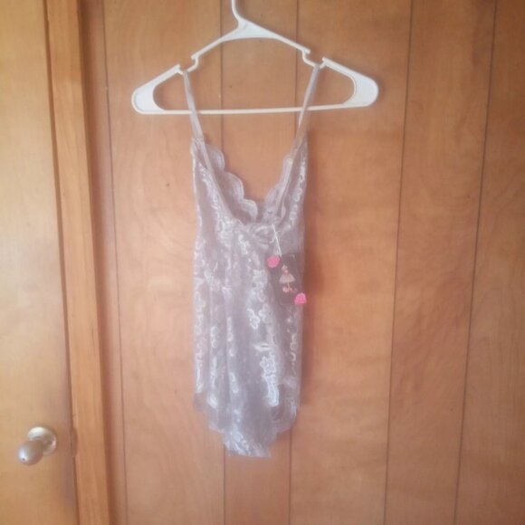 Dianiovs Women's Gray Lacy Bodysuit Size M NWT - Picture 3 of 3